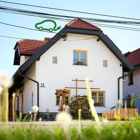 Holiday home Pri Stefacovih - Authentic House